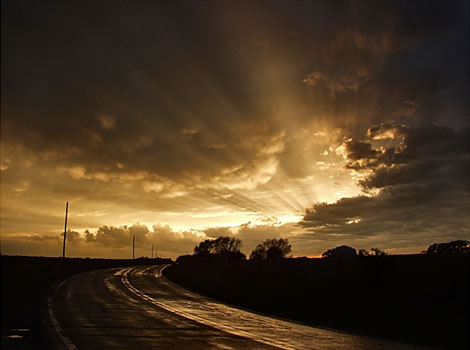 Mammatus Sunset by Mark Humpage